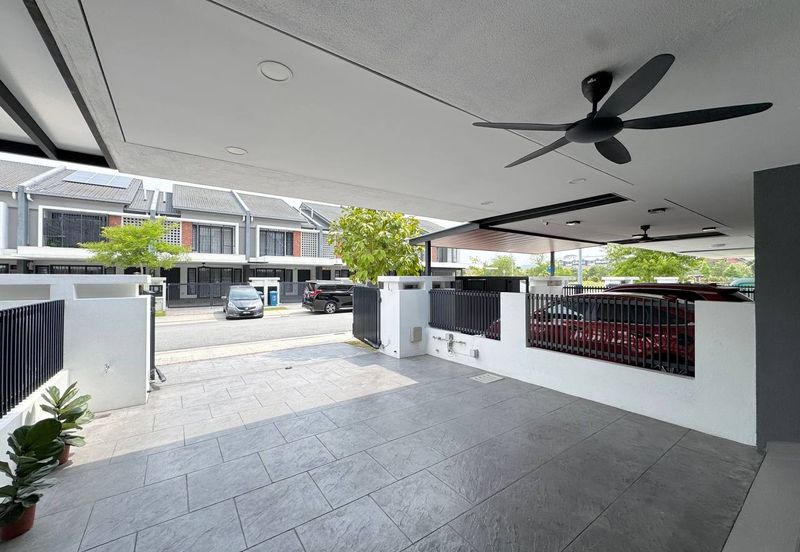 Elmina Green Three @ City of Elmina