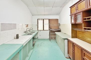 Taman Alam Megah, Seksyen 28