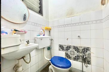 Lorong Cakera Purnama 12/13