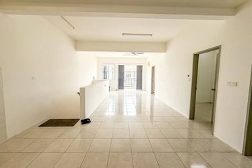 Taman Tasik Semenyih (Lake Residence)