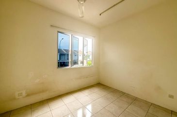 Taman Tasik Semenyih (Lake Residence)