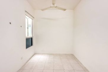 Taman Tasik Semenyih (Lake Residence)