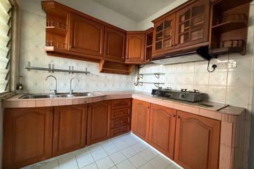 Pangsapuri Mawar Sari