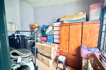 Persiaran Puncak Alam 1 