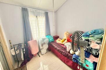 Persiaran Puncak Alam 1 