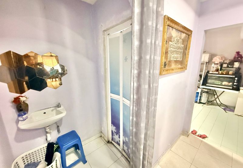 Persiaran Puncak Alam 1 