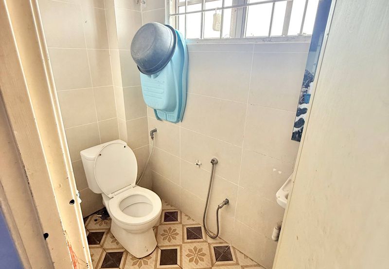 Persiaran Puncak Alam 1 