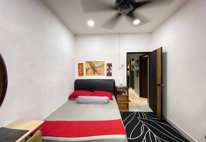 Apartment Teratai, Taman Sutera