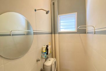 Apartment Teratai, Taman Sutera