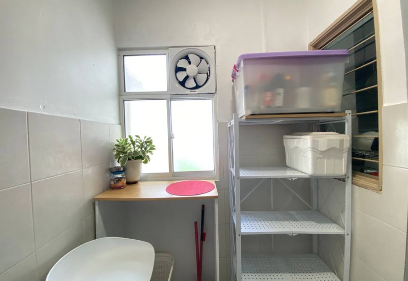 Apartment Teratai, Taman Sutera