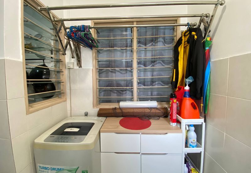 Apartment Teratai, Taman Sutera