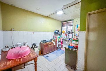 Lorong Mahkota Impian 2/22A