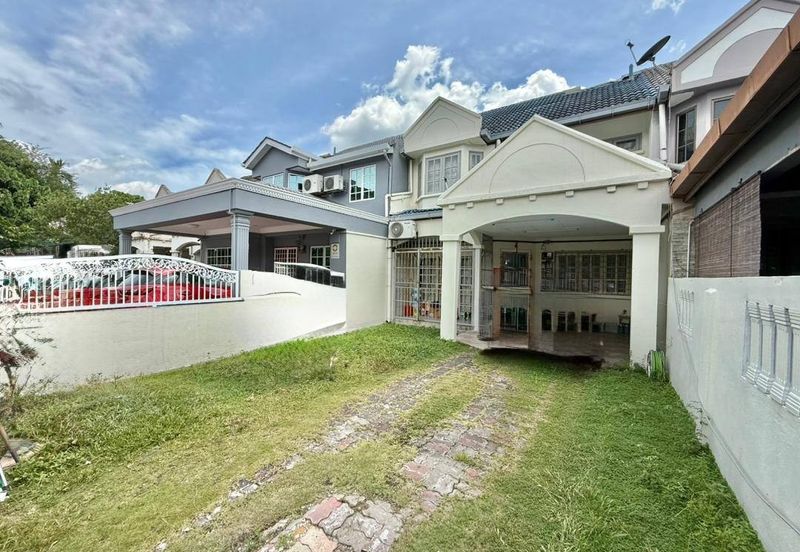 Bandar Tun Hussein Onn