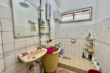 Bandar Tun Hussein Onn