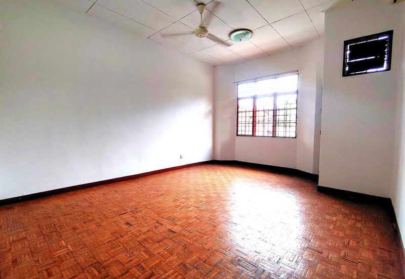 Suadamai, Bandar Tun Hussein Onn