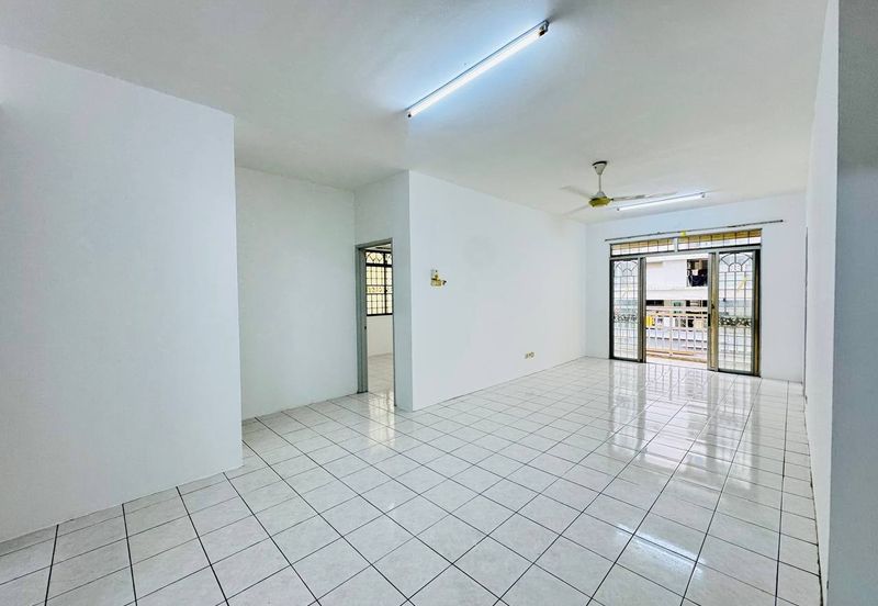 PV3 Platinum Hill Condominium