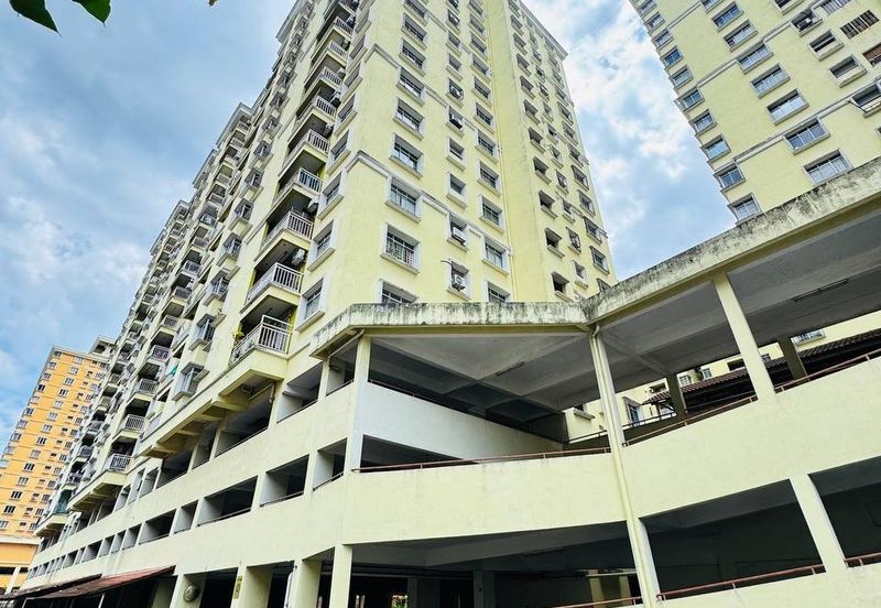 PV3 Platinum Hill Condominium