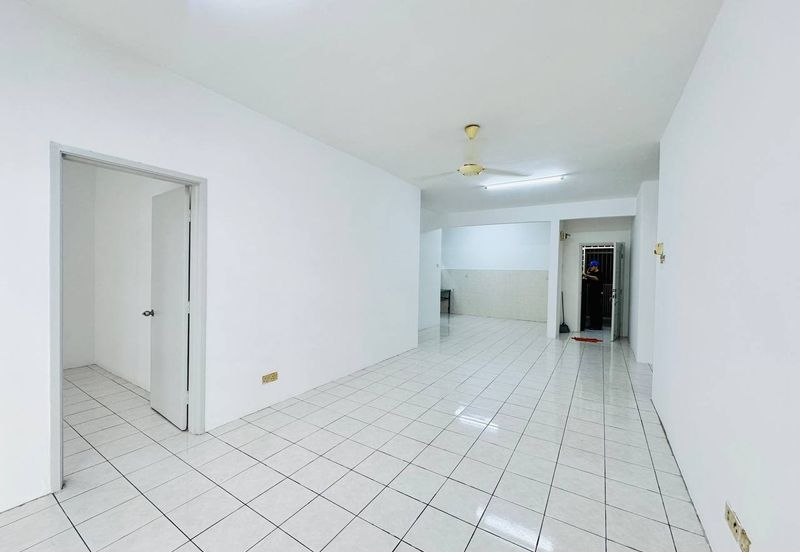 PV3 Platinum Hill Condominium