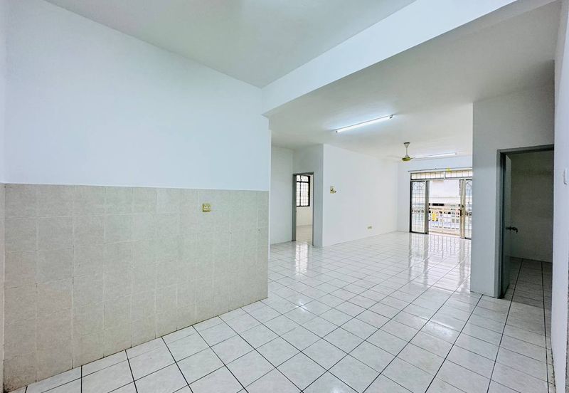 PV3 Platinum Hill Condominium