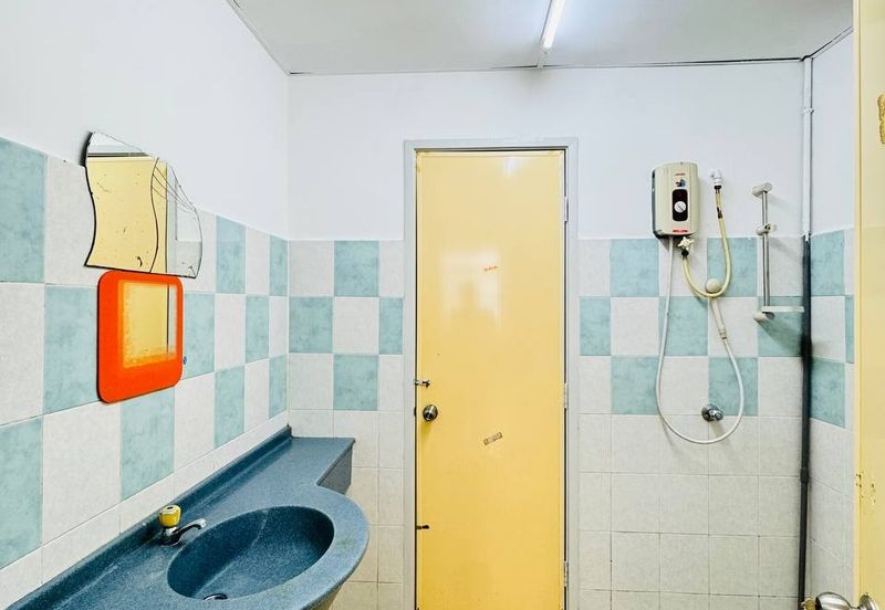 PV3 Platinum Hill Condominium