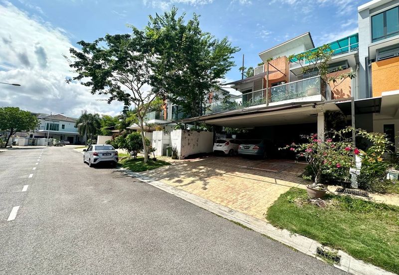 Bangi Lakehill Villas