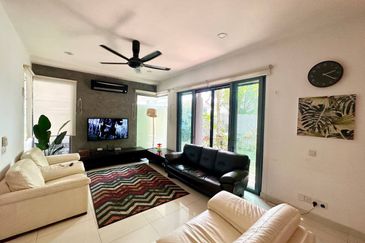 Bangi Lakehill Villas