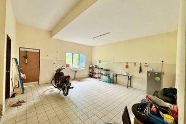 Taman Desa Bestari, Salak Tinggi