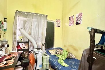 Taman Desa Bestari, Salak Tinggi