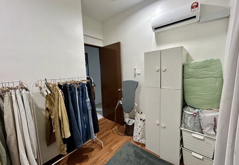 7 Tree Seven Residence