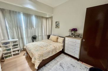 7 Tree Seven Residence