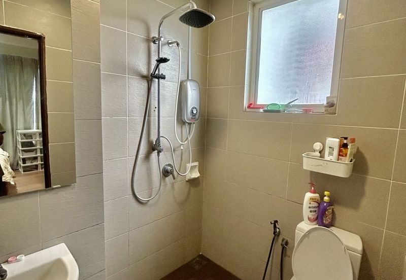 7 Tree Seven Residence