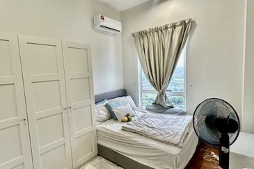 7 Tree Seven Residence