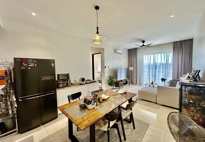 7 Tree Seven Residence