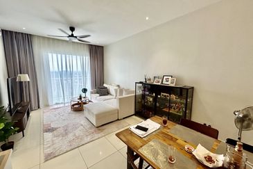 7 Tree Seven Residence