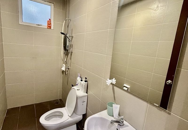 7 Tree Seven Residence