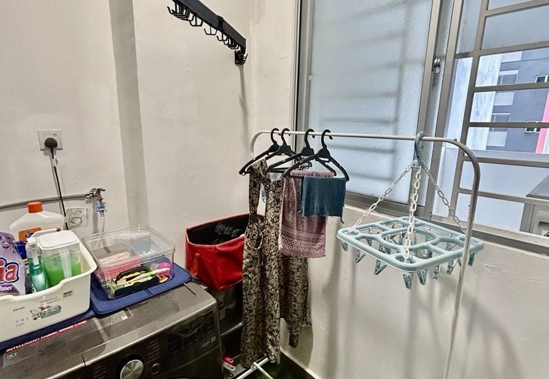 7 Tree Seven Residence