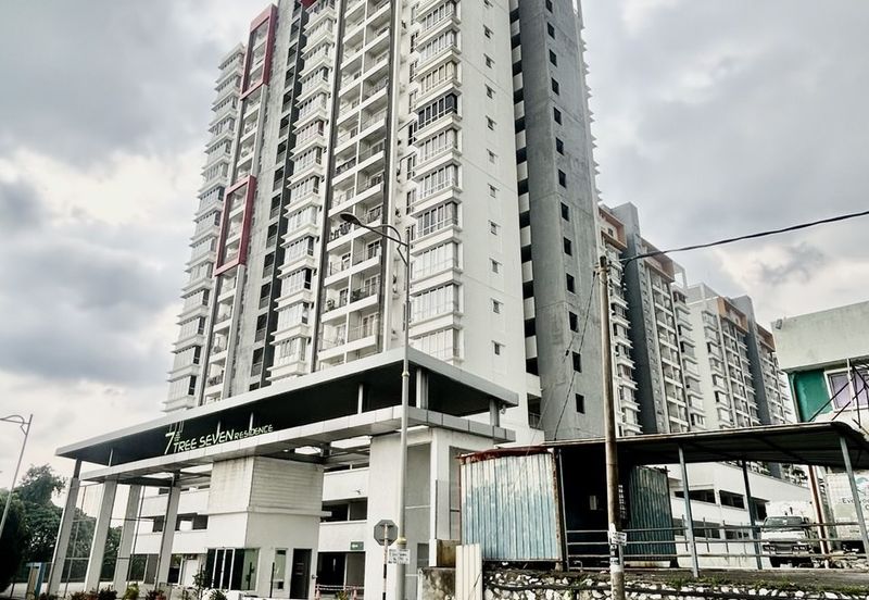 7 Tree Seven Residence