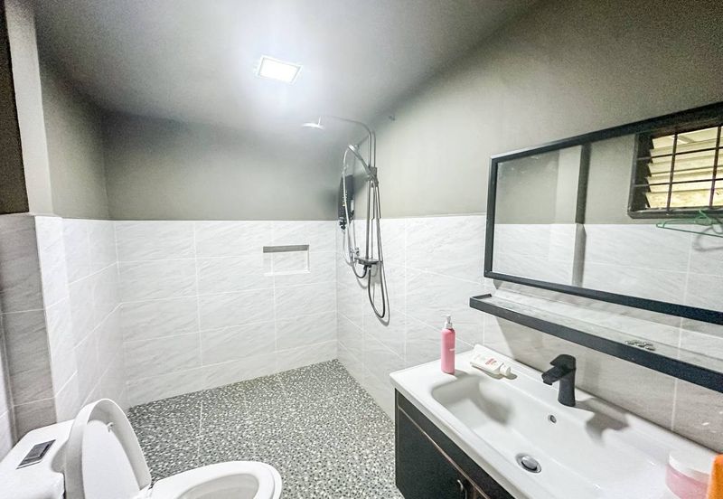 Lorong Cakera Purnama 12/13