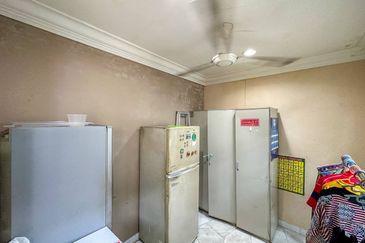 Taman Alam Megah, Seksyen 28