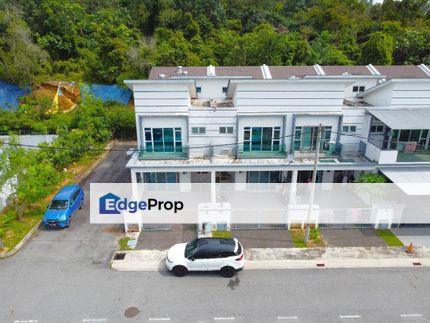 [End Lot Unit] Double Storey Terrace House Diamond Garden Dengkil, Selangor, Dengkil