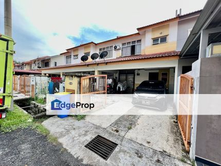 Double Storey Terrace SP4, Bandar Saujana Putra. , Selangor, Jenjarom