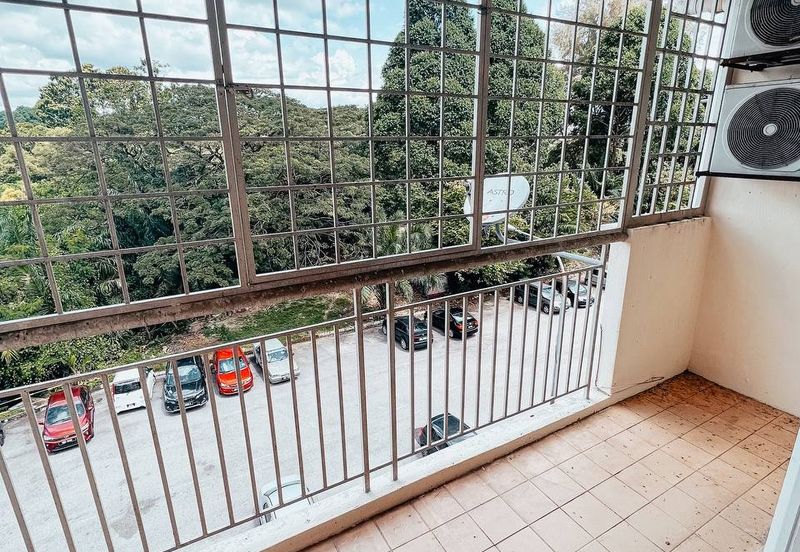 Taman Sungai Besi Indah