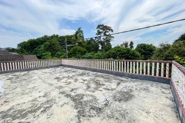 Taman Desa Saujana Langat