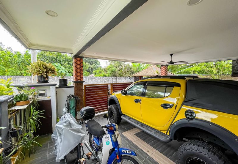 Taman Desa Saujana Langat