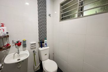 Taman Desa Saujana Langat