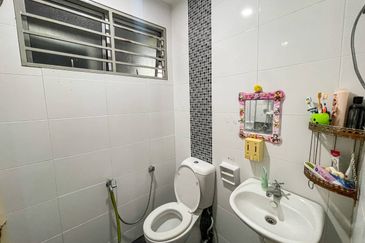 Taman Desa Saujana Langat