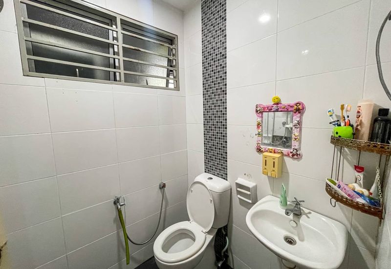 Taman Desa Saujana Langat