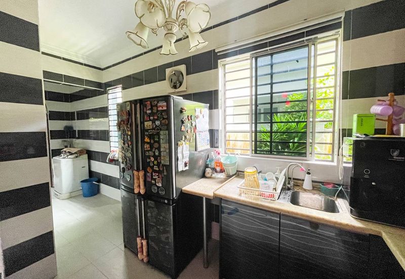 Taman Desa Saujana Langat