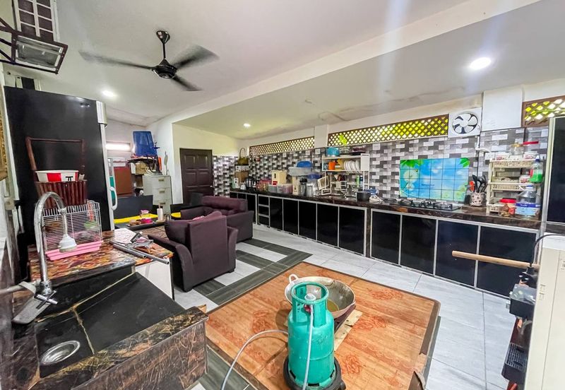 Taman Desa Saujana Langat