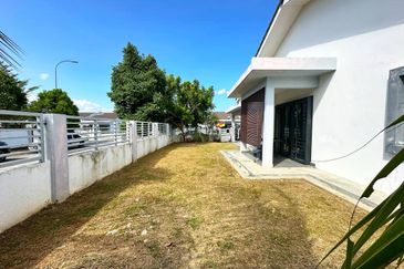 Taman Albury 1 @ Mahkota Hills